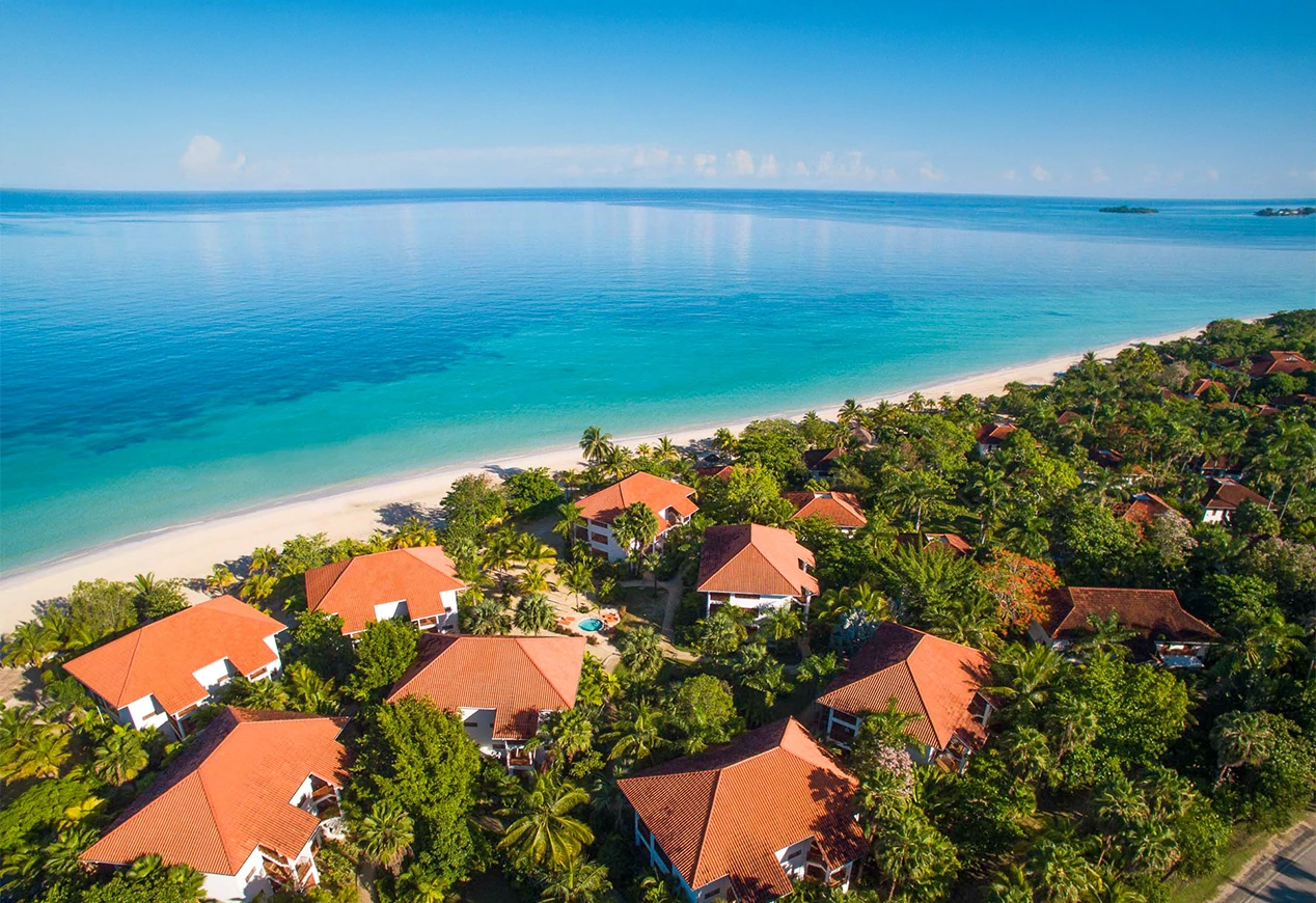 couplesresort-sweptaway-676487dbb47c1